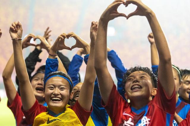 萨卡本赛季在英超送出10次助攻 五大联赛首位球员